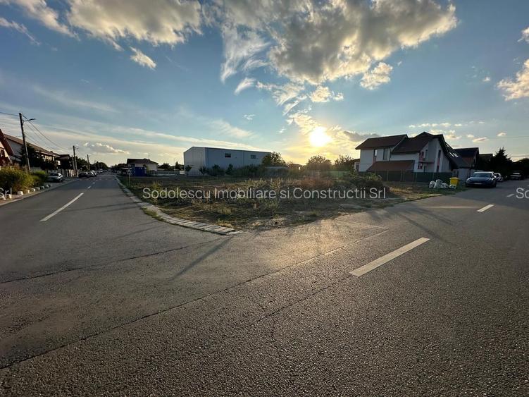 Teren 920 mp cu 2 fronturi - 3