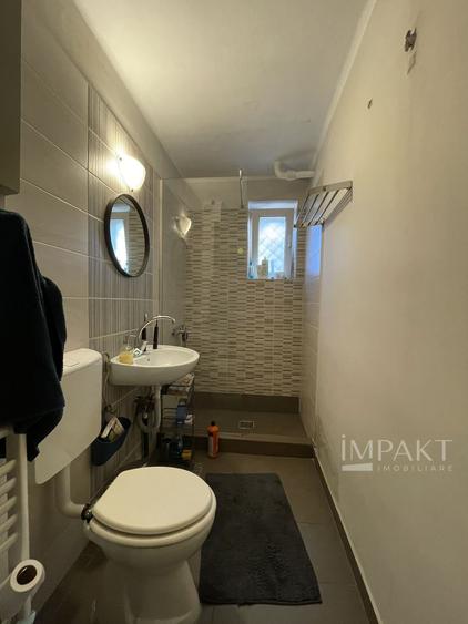 Apartament cu 2 camere langa Teatrul national (centru)