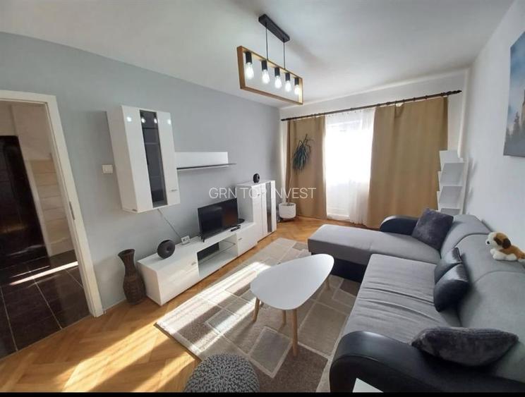 Apartament 3 camere cu balcon zona Parcul Sub Arini - 2
