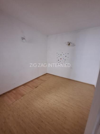 Capitol, imobil P+1, IDEAL BIROURI, 150 mp., curte - 3