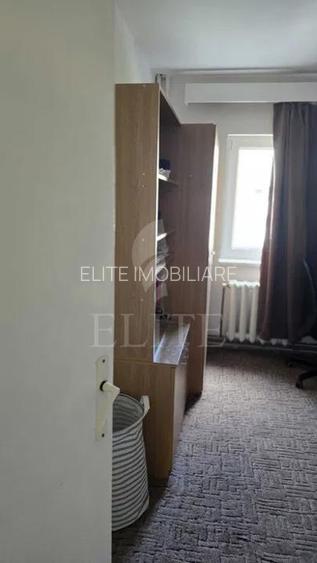 Apartament 4 camere în zona STRAZII LACU ROSU - 5