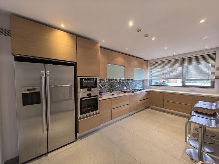 Vila Moderna in zona Baneasa - 10