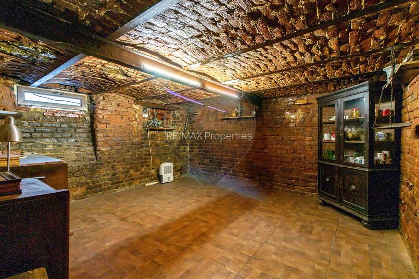 Casa cu identitate, farmec de epoca | consolidata| Marasesti | Unirii - 16