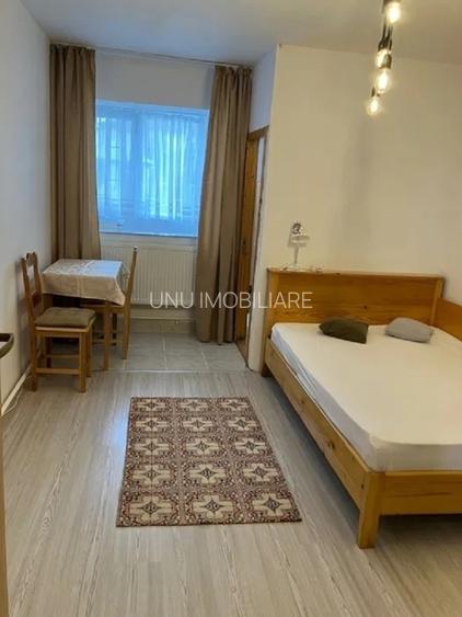 Garsoniera -zona Nicolina- - 4