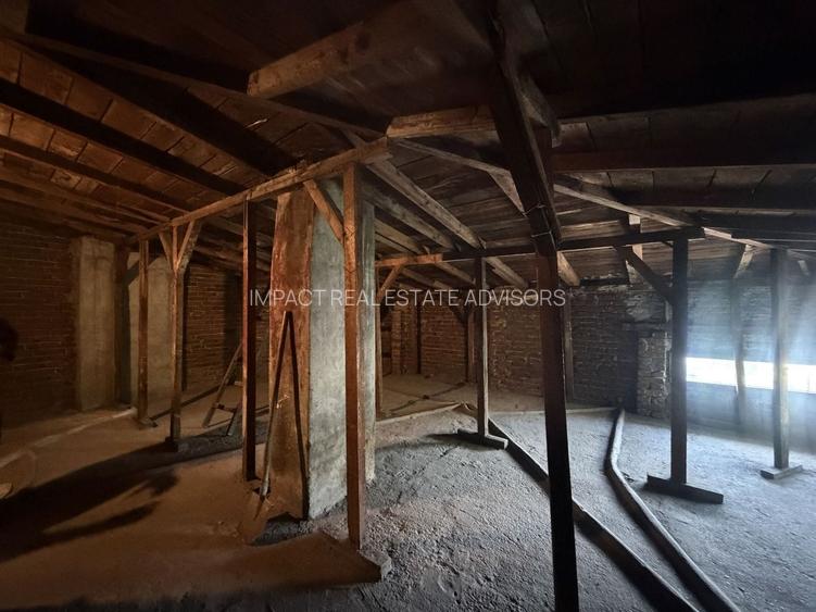 Apartament rar in vilă interbelică | pivniță și mansardă | acces separat - 13