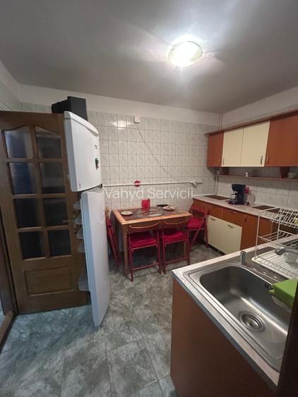 2cam drumul taberei mol plazza - 10