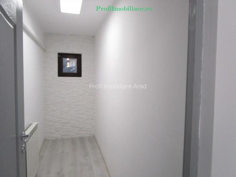 Spatiu-Apartament 6 camere, 158 mp, Micalaca zona 300, acces separat - 21