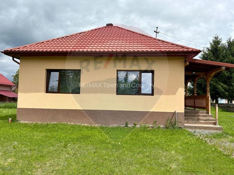 Casă / Vilă cu 2 camere de vânzare - 13