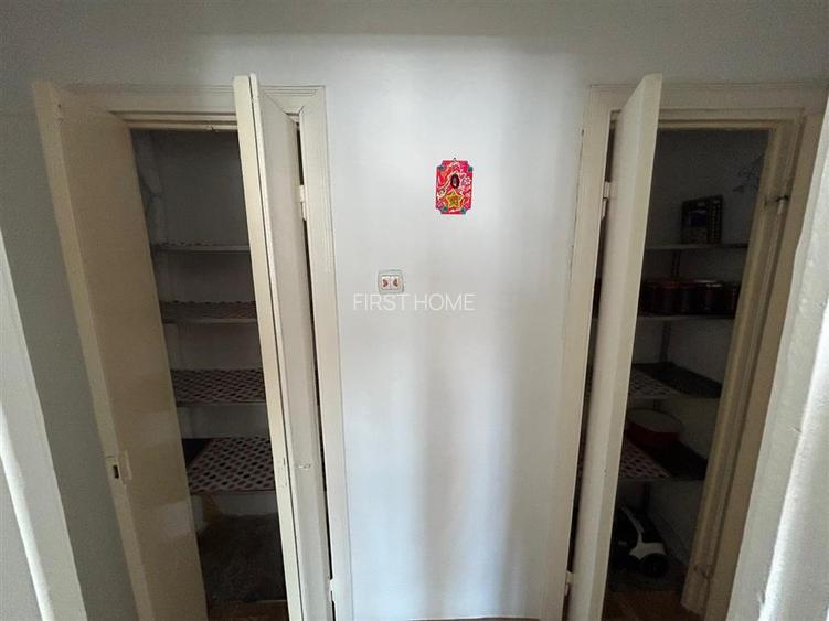 Apartament cu 3 camere de vanzare, zona Ceasul Rau. - 9