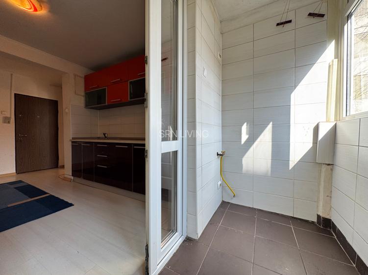 De vânzare- Apartament 2 cam 51mp- 10 min metrou Tudor Vladimirescu - 13