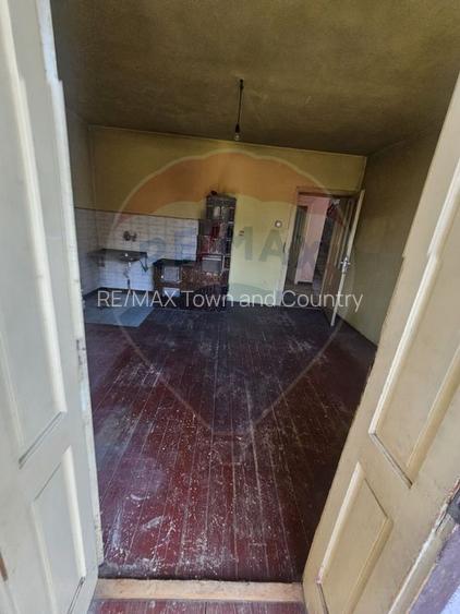Casă / Vilă cu 6 camere de vânzare în zona Ultracentral - 36