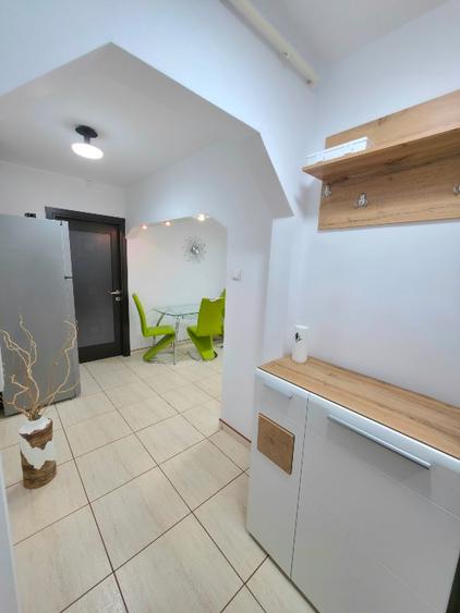 Apartament 3 camere complet mobilat direct proprietar