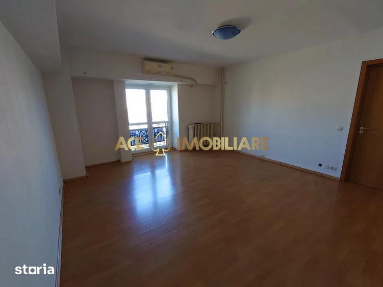 2 Camere de inchiriat | Unirii | Metrou | Pretabil Firma | Birouri