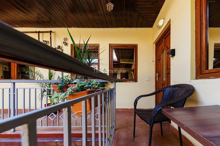 Apartament pe 2 niveluri I 3 cam & 2 băi, in P-ța Unirii  - Comision 0% - 28