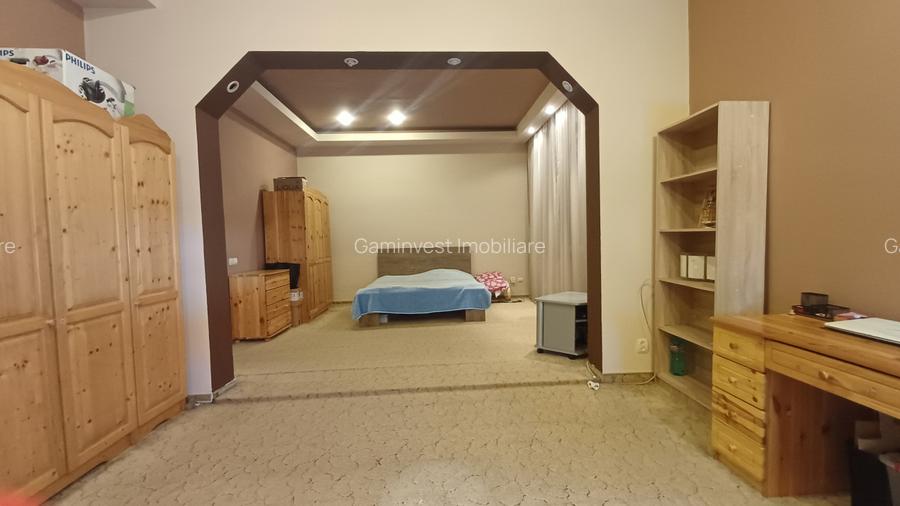 Casa cu 6 camere, singur in curte, zona Olosig, Oradea, Bihor - 3