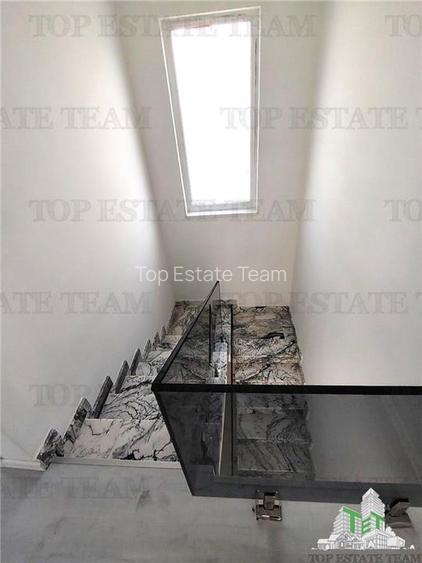 Vanzare Vila Marcus 1/Corbeanca Ostratu/curte generoasa - 13