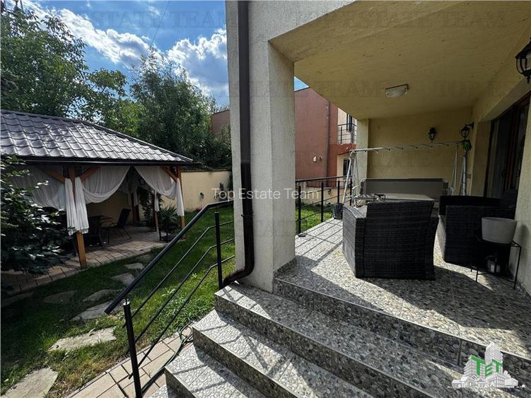 Zona Primarie Mogosoaia | Complex de case cu bariera | Curte cu foisor - 10