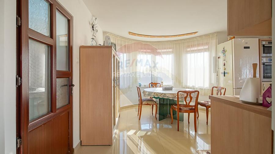 Casă individuală cu grădină și garaj în Prejmer –mobilată, comision 0% - 25