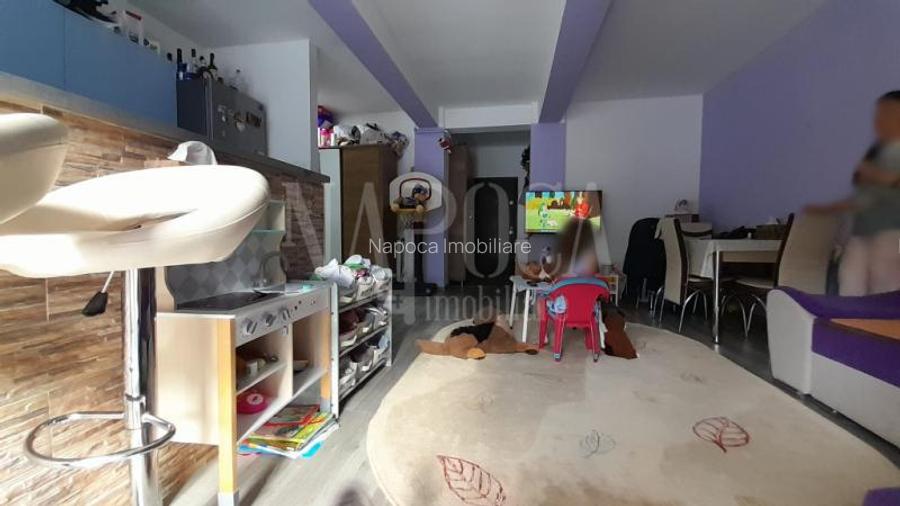 Apartament 2 camere de vanzare in Floresti - 2