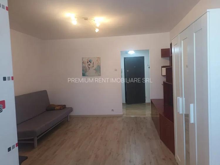 Dristor, garsoniera, 6 minute metrou, mobilat, utilat, renovata recent - 3