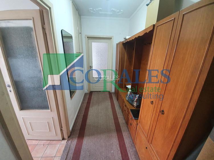 3 cam. Bloc ANVELOPAT, 68 mp utili,  Complex-zona OLIMPIA, boxa - 3