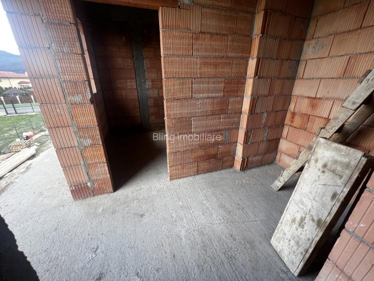 Casa individuala de 5 camere, 120 mp, 281 teren, semifinisat, zona Ioan rus - 19