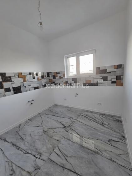 Vilă finalizată 2025, 4 camere și 2 locuri de parcare, aproape de Lidl - 8