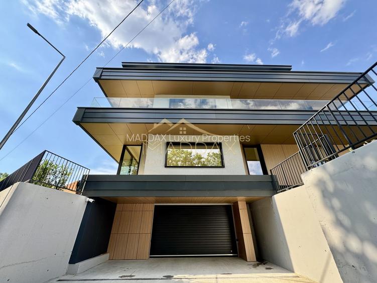 Vila cu 5 camere  *366mp* / Curte privată *315mp* / Pipera - Lake View - 55