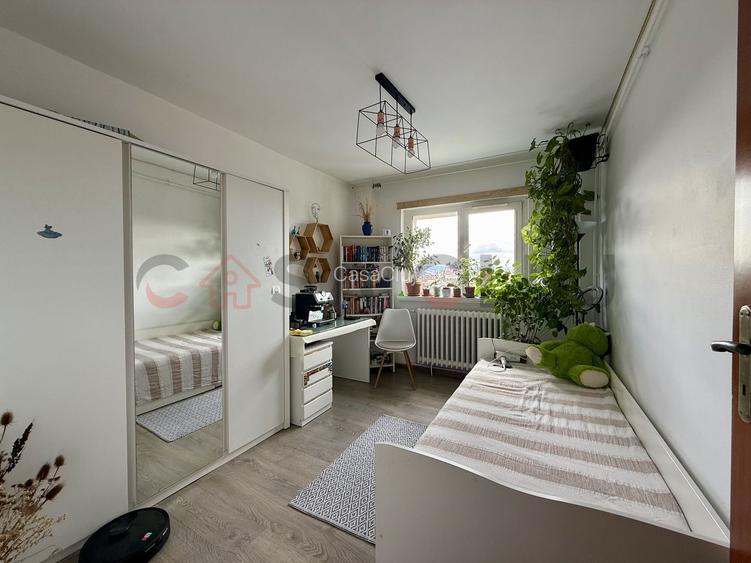 4 camere, Decomandat, La cheie,  IRA! - 4