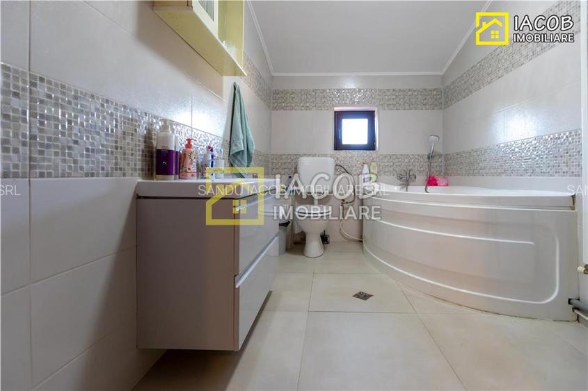 Vila P+M, teren 497 mp, str. Aeroportului, Bacau - 16