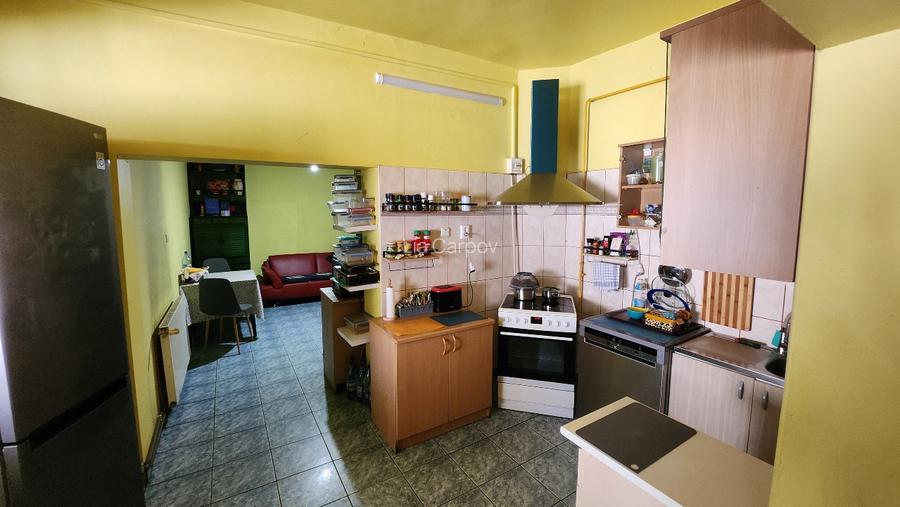 Casa cu teren in zona Traian, 2 fronturi stradale - 10