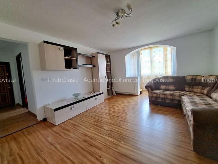 Inchiriere apartament 2 camere, micro 11 Targoviste - 6