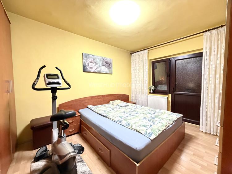 Apartament spatios, 3 camere, 70 mp utili, etaj 3 - zona Dacia - 3