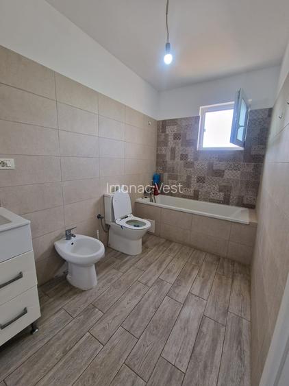Duplex 3 camere - Bucovat - toate utilitatile - mobilata si utilata - 12