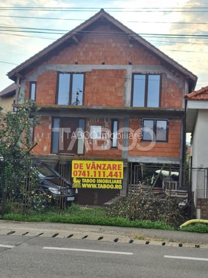 Casa la rosu de vanzare in Sebes-Lancram judetul Alba - 15