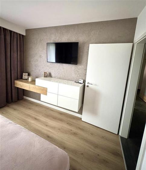 Apartament 3 Camere | Parcare | Coresi, Qualis II - 5