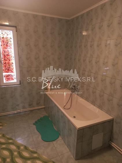 Refugiul perfect la malul marii-Vila camere 8 camere si foisor , Eforie Sud - 12