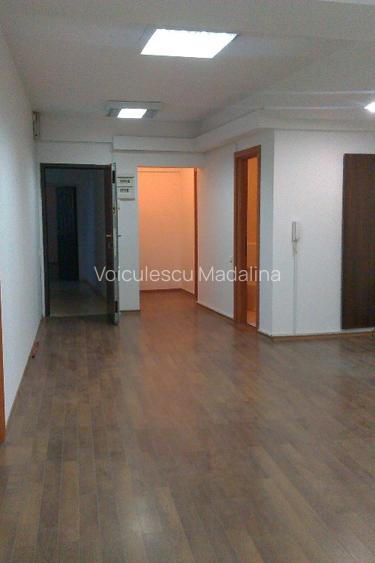 Apartament de vanzare adecvat pentru spațiu de birouri - 3