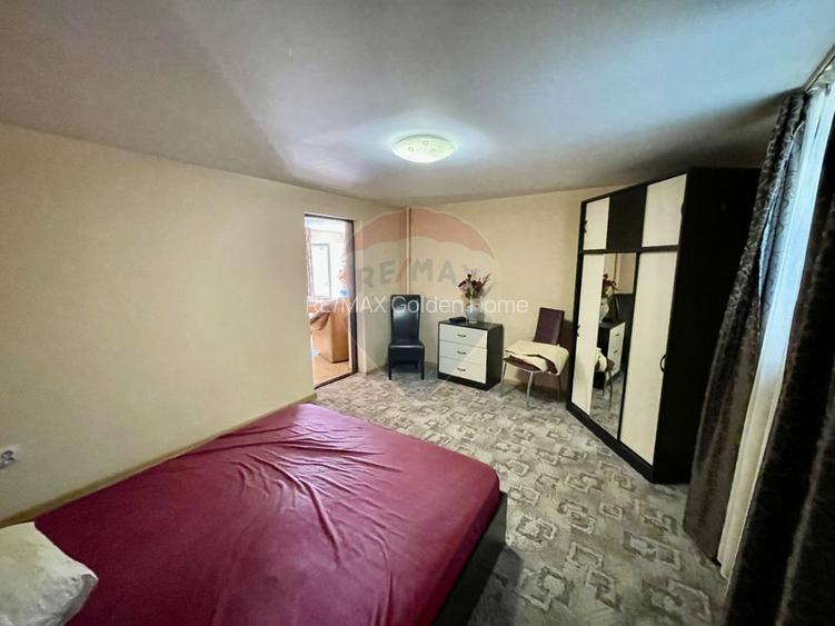 Casă Tifesti teren si vie - 9