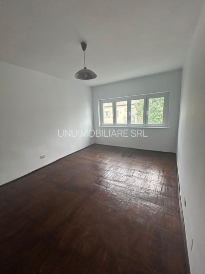 Apartament 2 camere - Zona Sud - 55mp - 43000 euro - 4