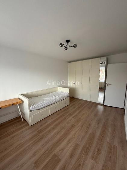 apartament cu 3 camere in centrul orașului, lângă hotel Coroana  - 14