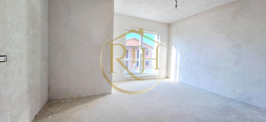 Oferim spre vanzare Case-Duplex cu 4 camere, situate in Giroc, zona buna - 19