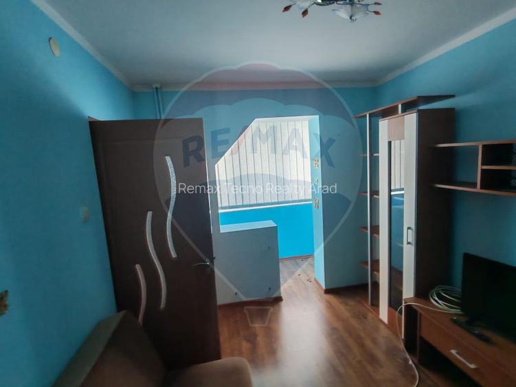 Apartament cu 2 camere de vânzare în Brad,jud. Hunedoara - 6