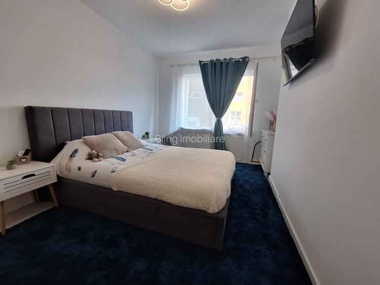 Apartament cu 3 camere, 46 mp, parcare, zona KIK - 4