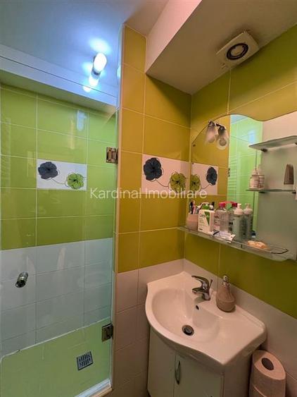 Apartament 2 camere decomandat Astra Cocorului - 4