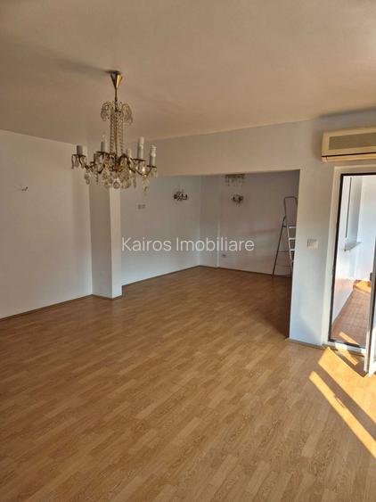 Apartamen 4 camere+ 2 bai + balcon  Virtutii - 2