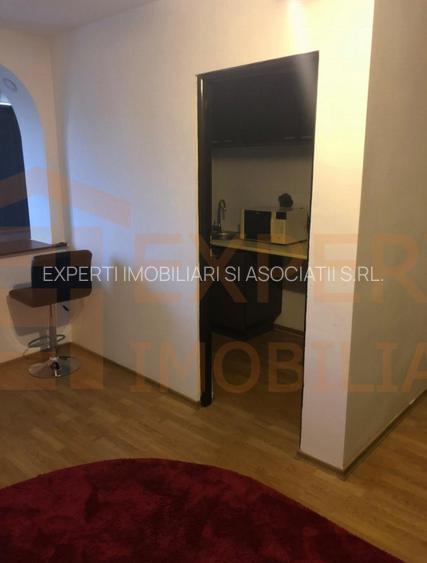 Garsoniera situata in zona Brotacei - China Mall - 3