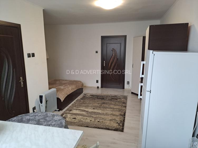 Garsoniera - Titan - 5 min. METROU - 35 mp - BLOC ANVELOPAT - 12