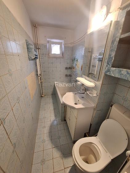 APARTAMENT 3 CAMERE * ETAJ 2 * TOMIS NORD * STR TULCEA NR 5 *  STRADAL * GAZE  - 5
