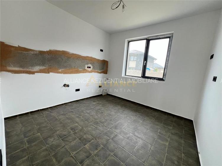 Casa parter- 3 camere- pod - beci - 9